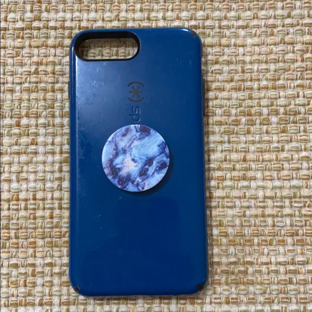 iPhone 7 Plus case with pop socket